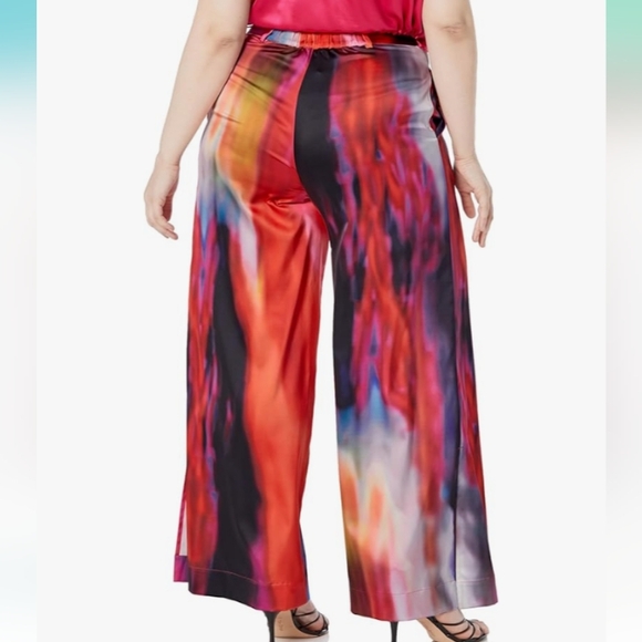The Drop Satin Multi Print Pant by @Itsjuliettefoxx Size Large NWT Inseam 32 In - Picture 2 of 6